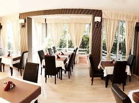 Hotel Philia