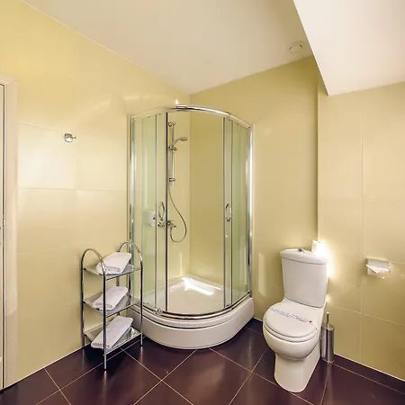 Philia Hotell 4*