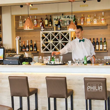 Hotel Philia