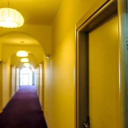 Philia Hotel