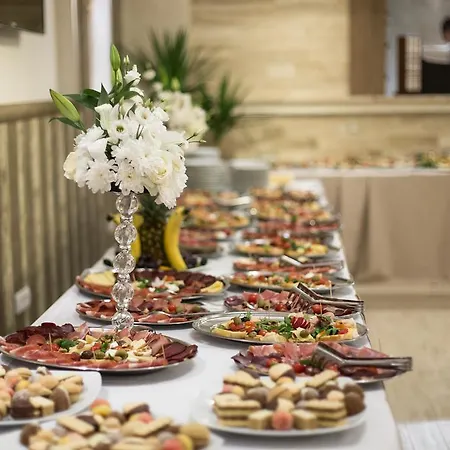 Philia Hotel