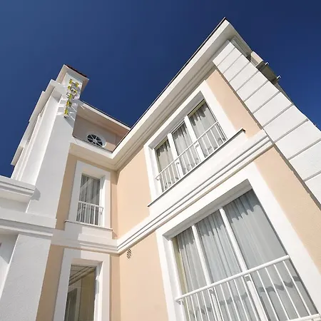 Philia Hotel