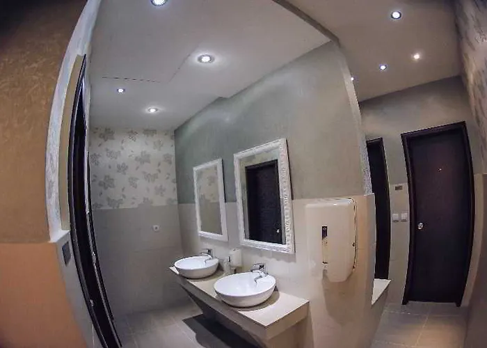 Philia بودغوريتْسا